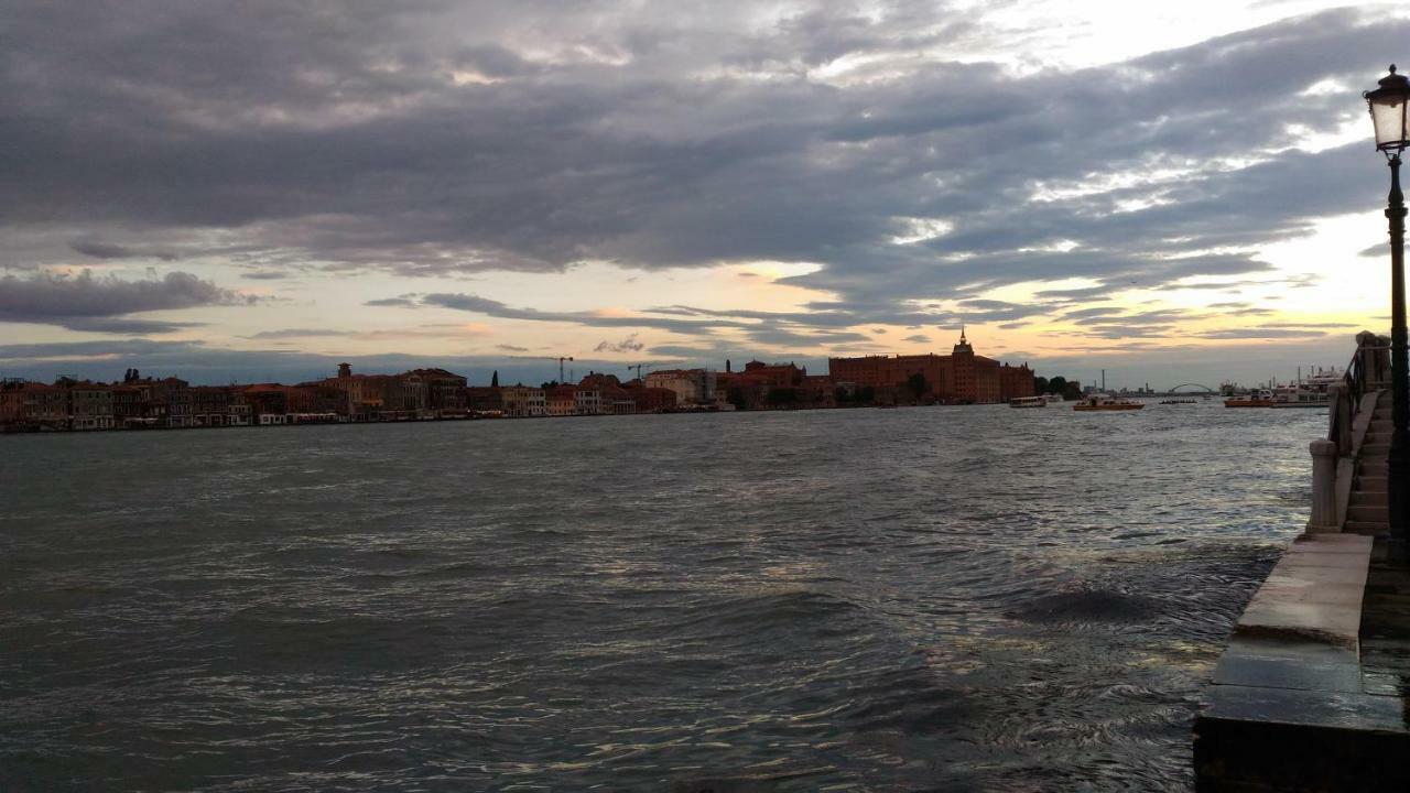 Dorsoduro461 Panzió Velence Kültér fotó